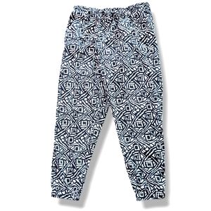 Fashion to Figure | Black & White 100% Polyester Stretchy Leggings Size 0X